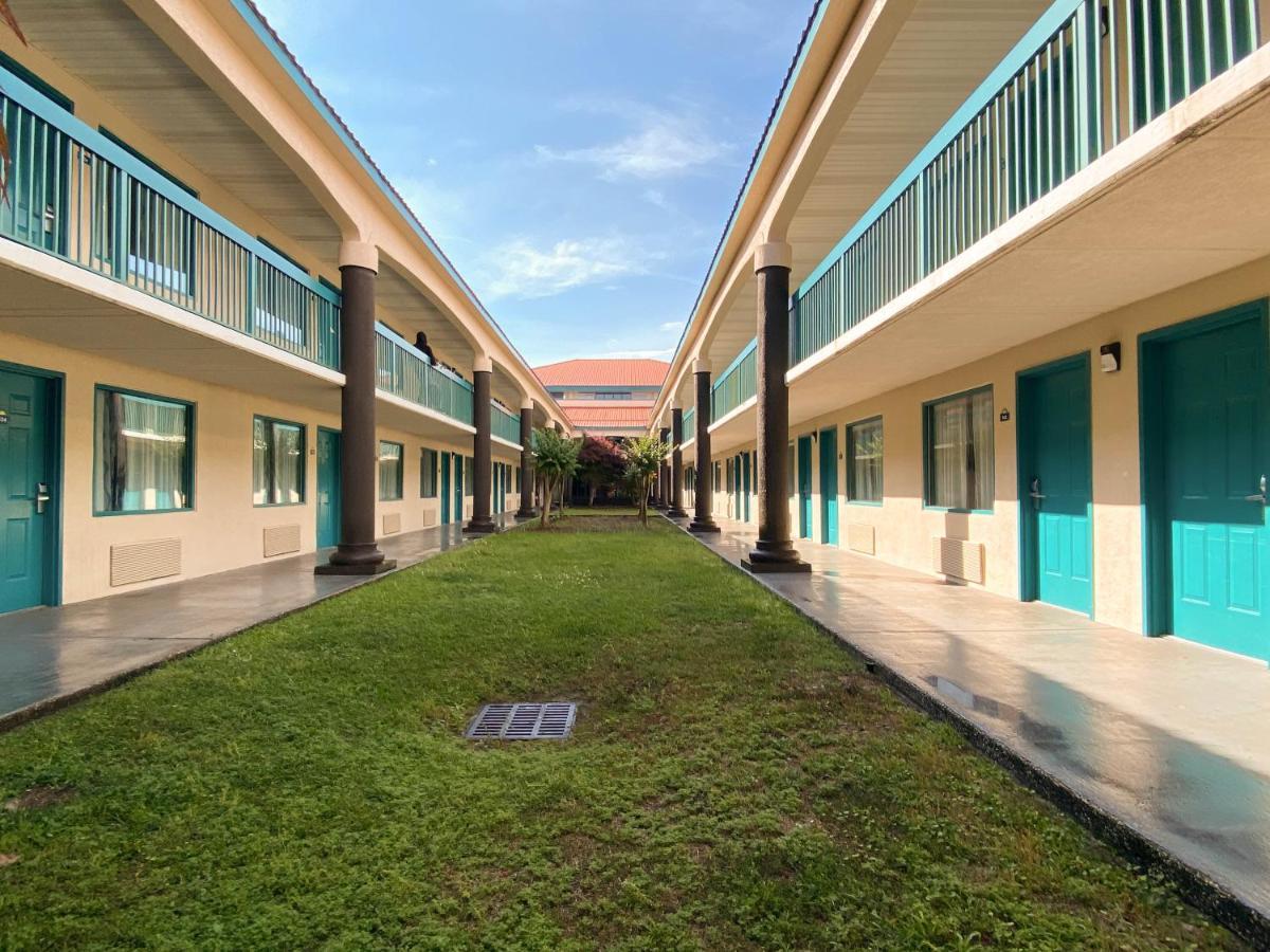 Motel 6 Savannah Ga Gateway & I95 조지타운 외부 사진